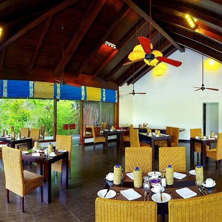 Niraamaya Retreats Cardamom Club Thekkady Exterior photo